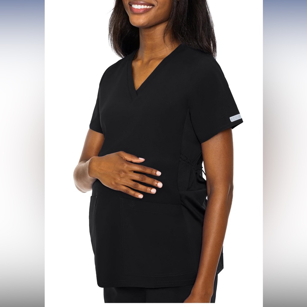 Med couture Maternity scrub top + pants set - XS